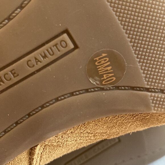 Vince Camuto Suede Tan Booties 10 - Picture 6 of 9